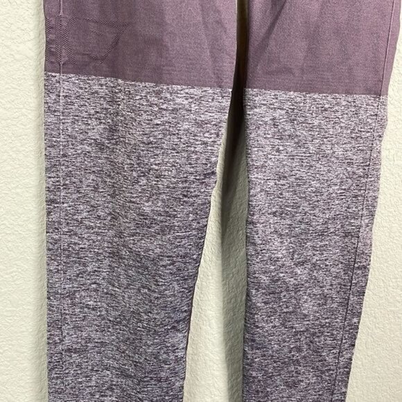 Gymshark Two Tone Seamless Leggings Purple Heathered with Logo High Rise - Picture 11 of 12